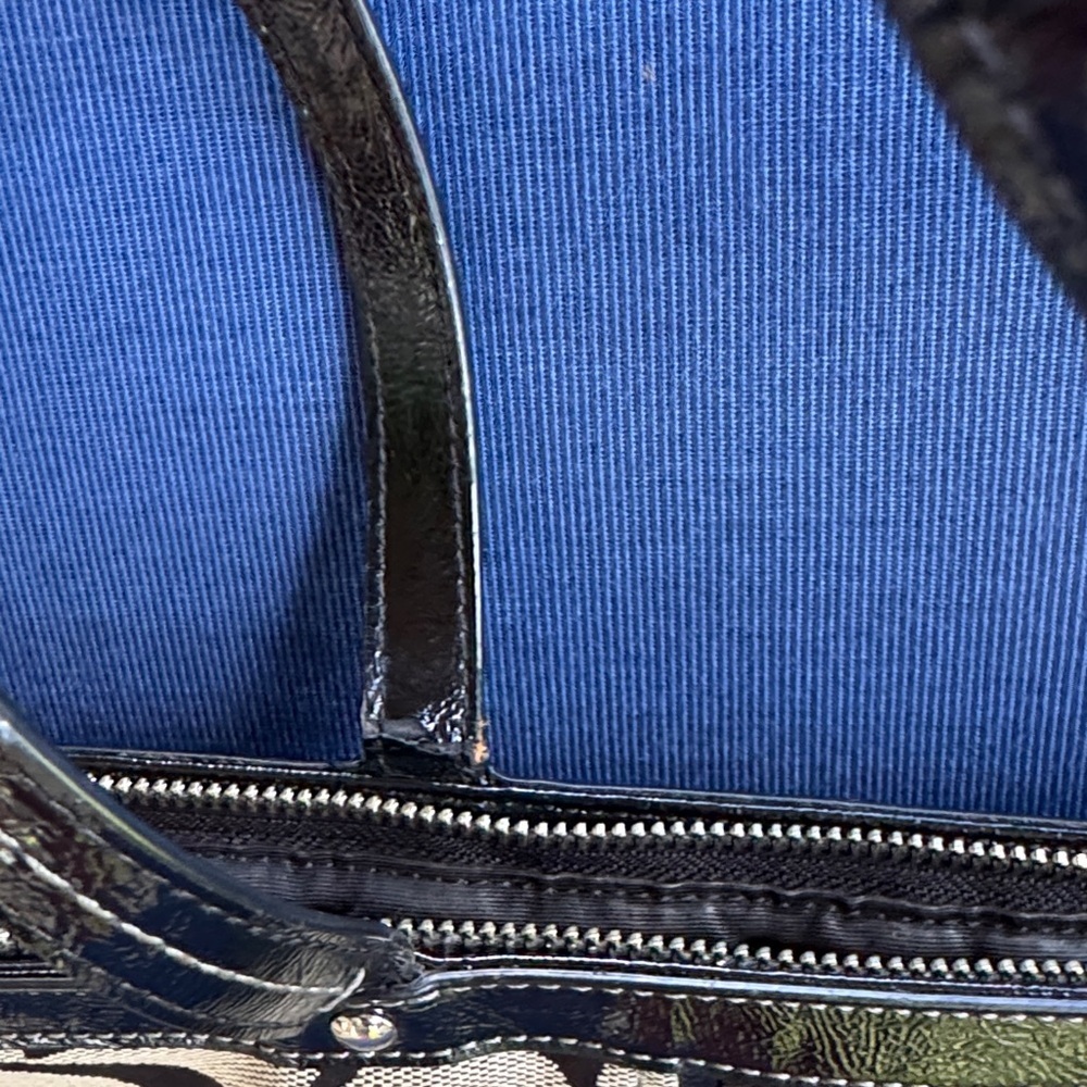 Coach Black and Tan Signature Tote - Picture 3 of 10